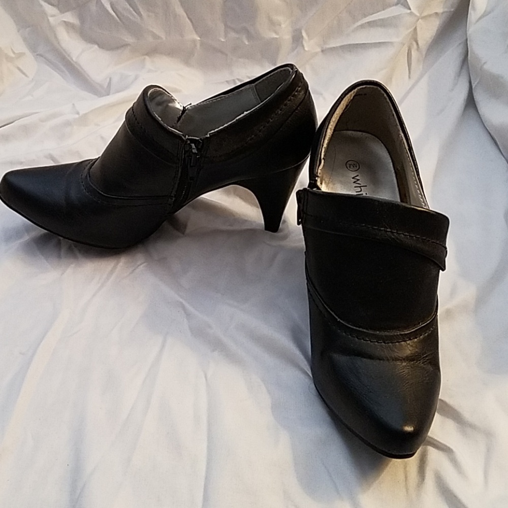 White Mountain Booties